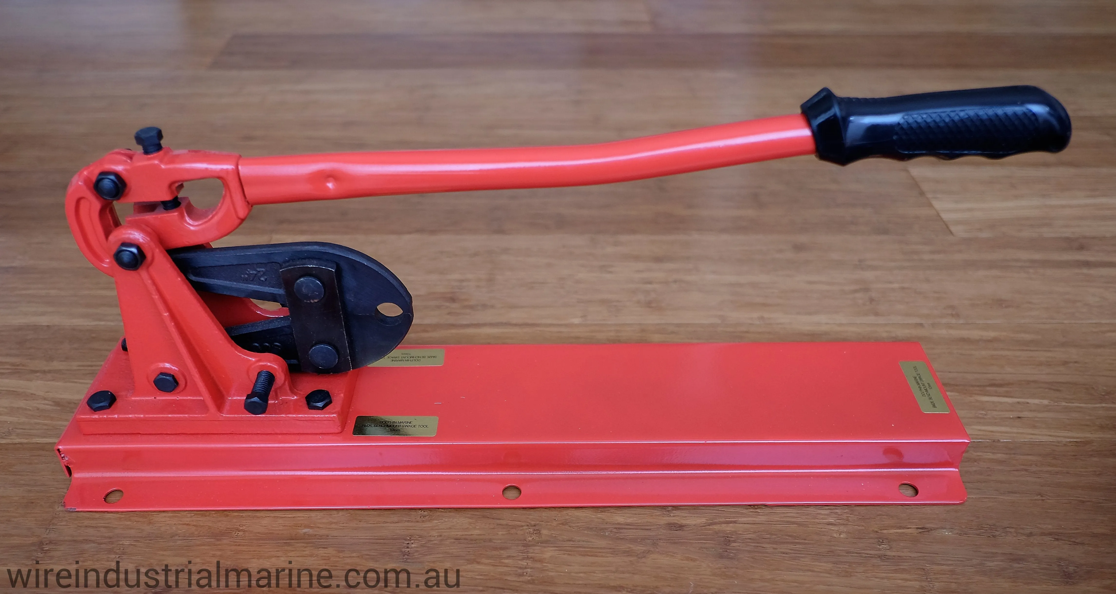 BMST-1200 (12mm Fibre rope swage tool)