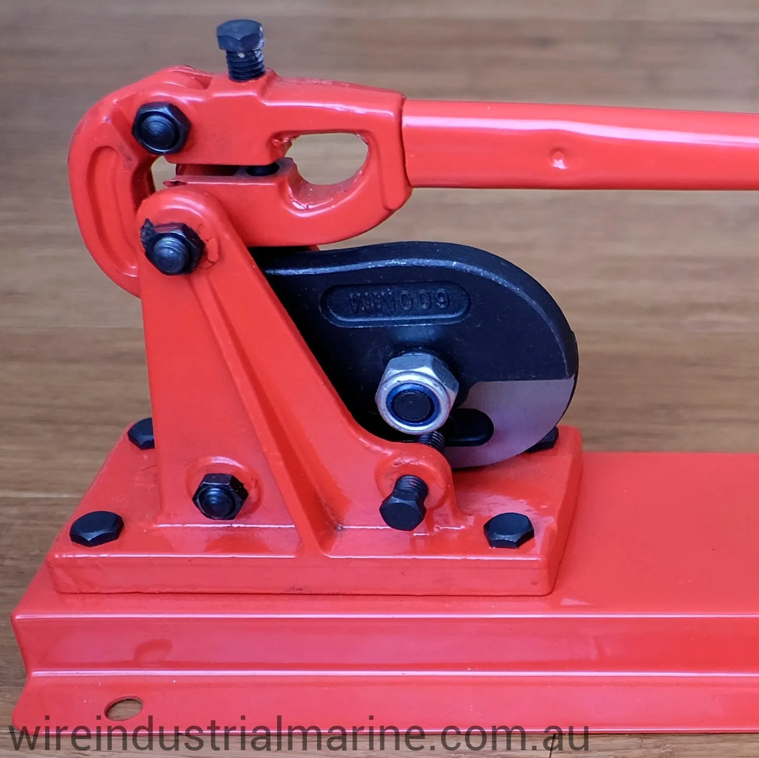 BMST-1200 (12mm Fibre rope swage tool)