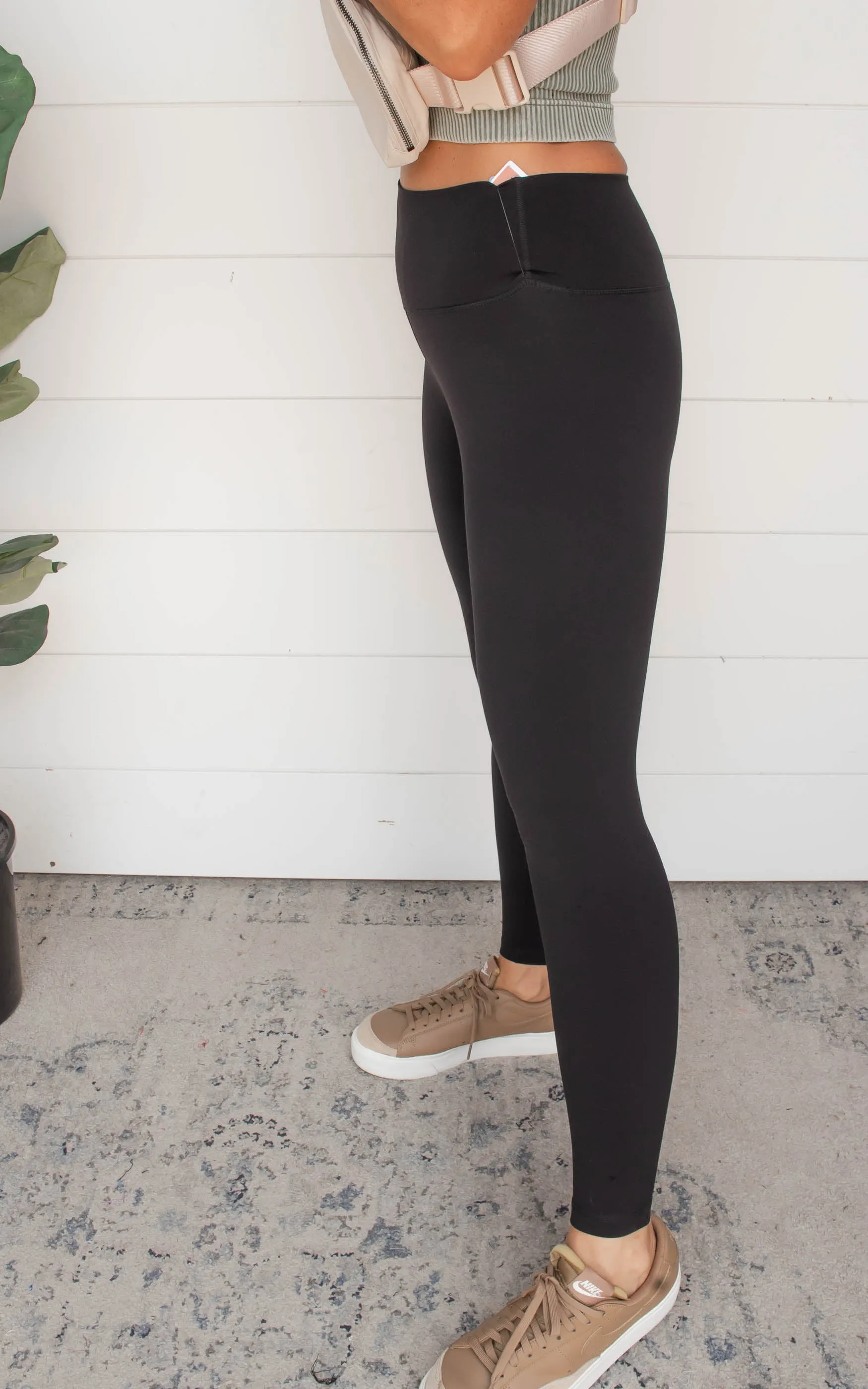 BRONZE - Manhattan Ultra Form Fit Leggings | MONO B