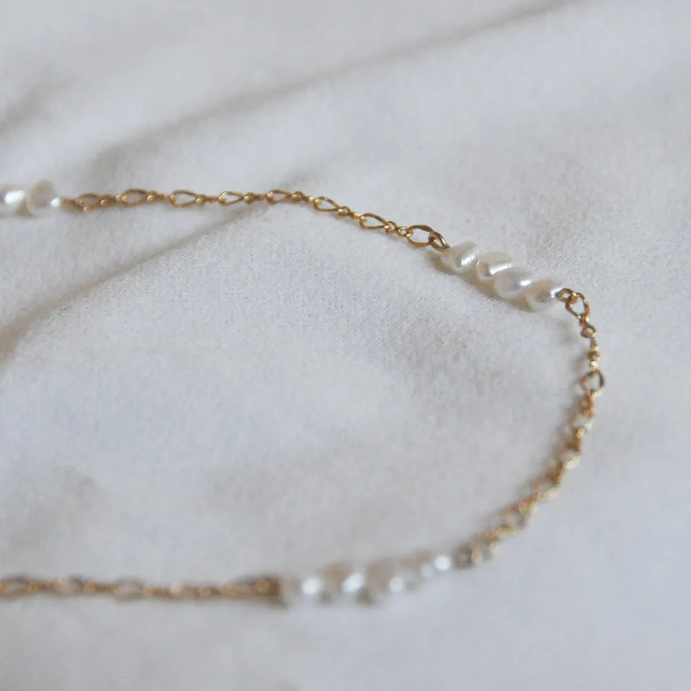 Twisted Pearl Necklace