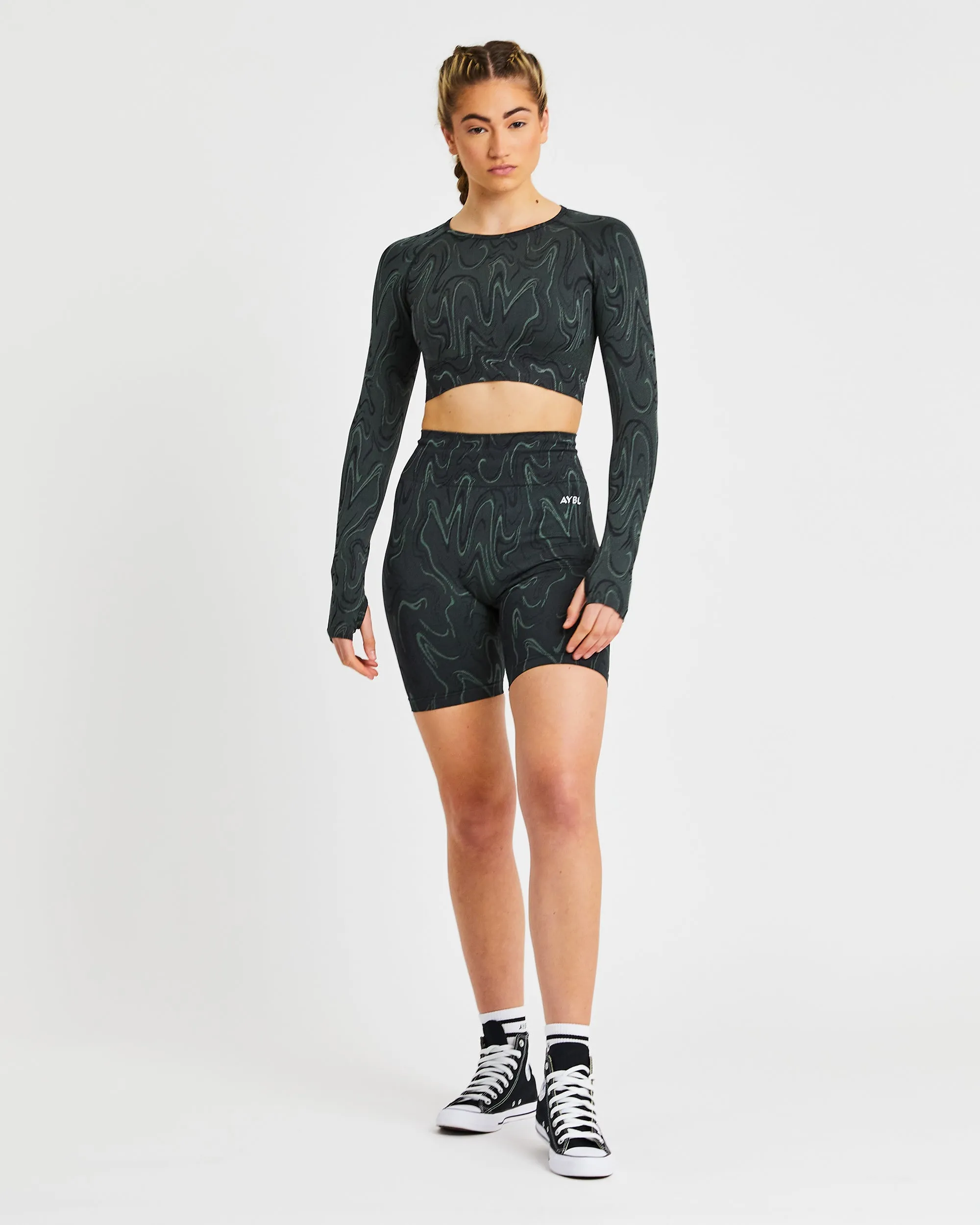 Velocity Seamless Long Sleeve Crop Top - Black