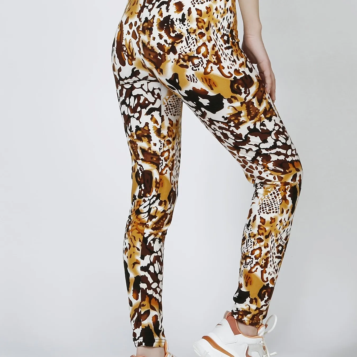 Wildly Chic Leopard Leggings High Waist Slim Fit Ultimate Style